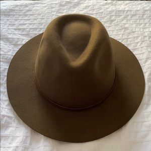 Brixton Wesley - Packable Fedora in Olive